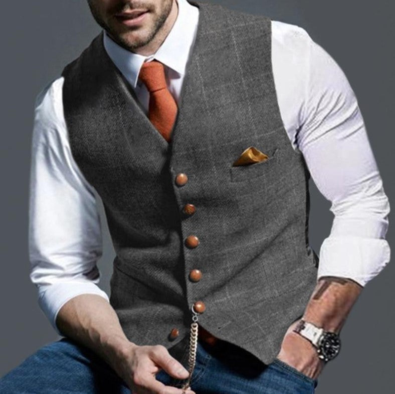 Fenton™ | Elegant Men’s Gilet with Refined Buttons