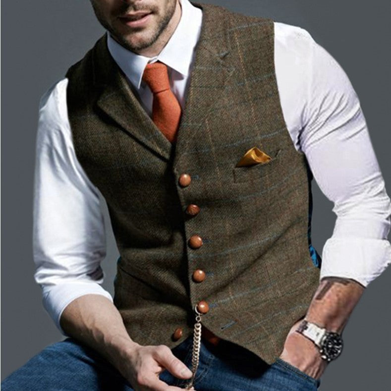 Fenton™ | Elegant Men’s Gilet with Refined Buttons